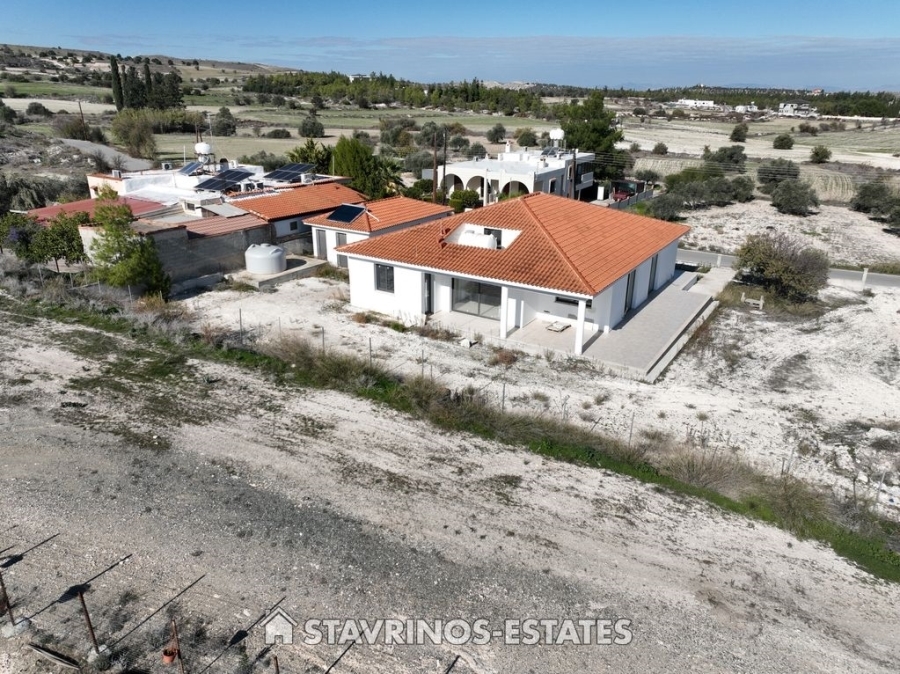 (Προς Ενοικίαση) Κατοικία Μονοκατοικία || Λευκωσία/Αλάμπρα - 180 τ.μ, 3 Υ/Δ, 1.800€ 