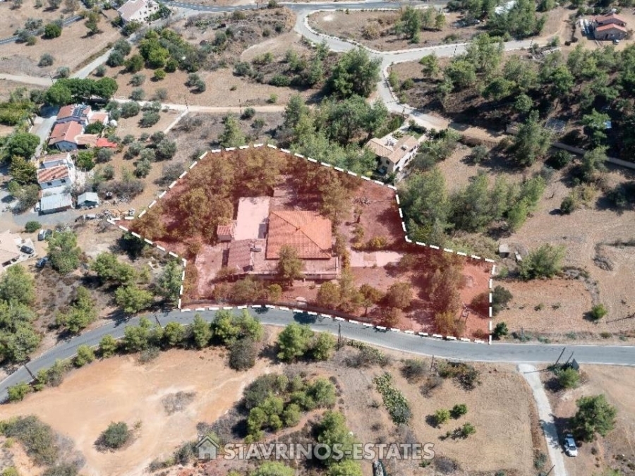 (Προς Πώληση) Επαγγελματικός Χώρος Κτίριο || Λευκωσία/Καπέδες - 795 τ.μ, 205.000€ 